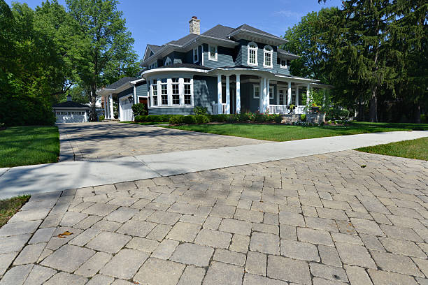 Best Custom Driveway Pavers  in Edgewater, NJ
