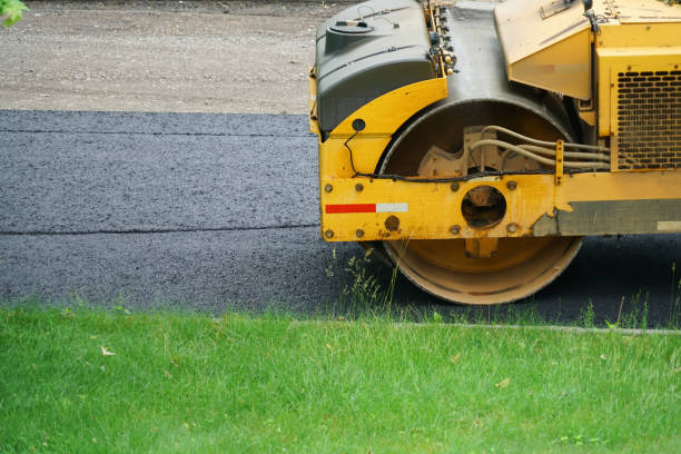 Best Residential Driveway Paver Services  in Edgewater, NJ